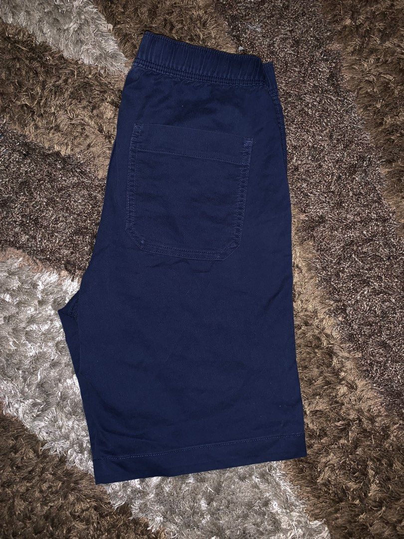 navy blue shorts (uniqlo) (Category: Shorts) located in Pasig City. Submitted by tuscano (Listing ID 1331464323, Image 2). Description: L18 W13 (stretchable) almost new di masyado nagamit price is still negotiable just dm me!.