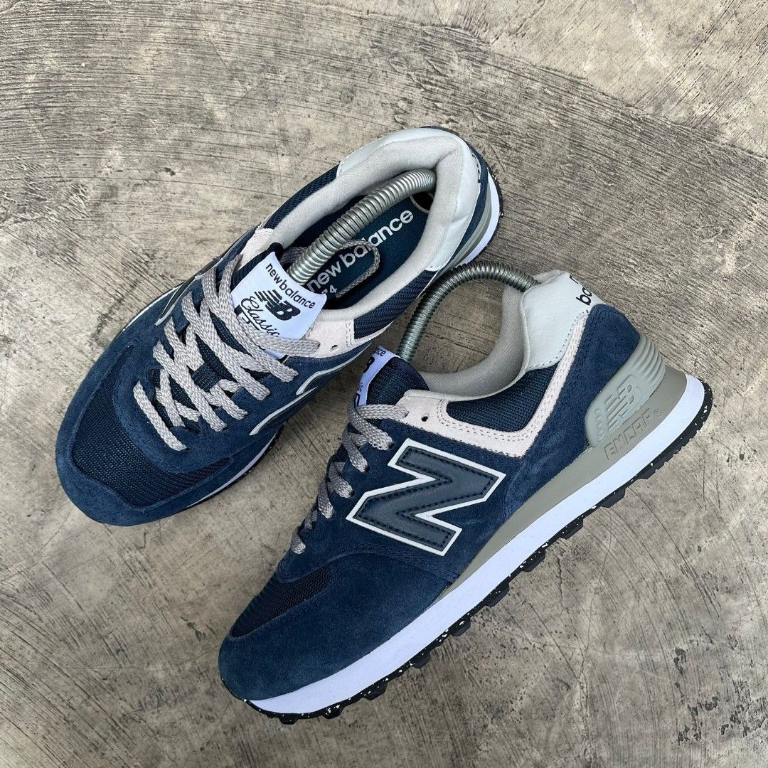 New balance 547 navy hotsell