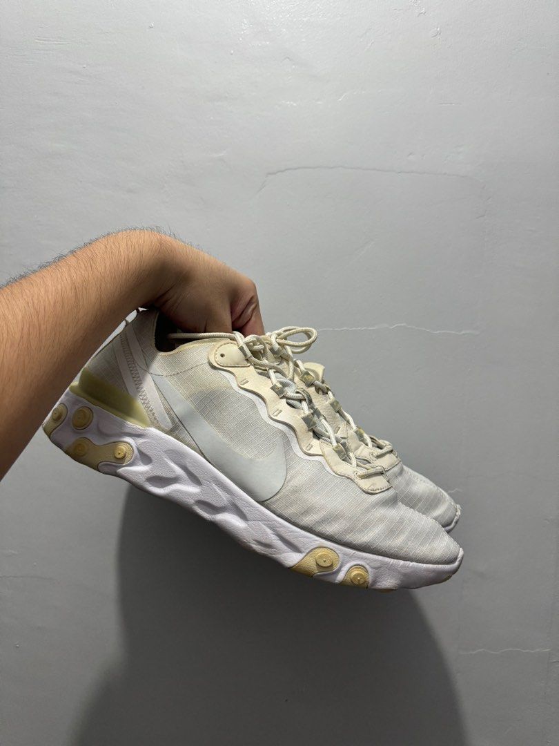 Nike react Element 55 (Category: Sneakers) located in Calamba. Submitted by eukyeukyeuky (Listing ID 1331527879, Image 3). Description: Us 11 8/10 condi madumi lang po May seps pero pede po idikit Nego.