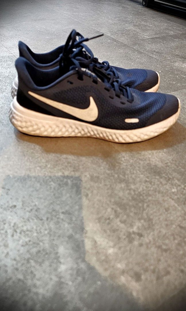 Nike 5 youth to women's hot sale