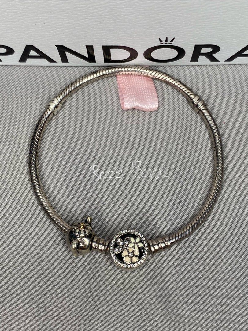 Pandora poetic blooms bracelet top