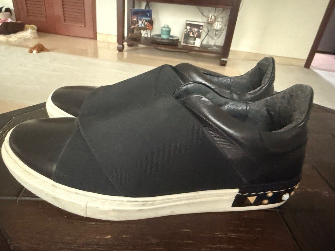 Piampiani black studded leather sneakers size 39