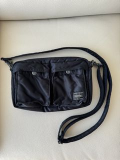 （分類：）位於 。 由 phillaaa 提交（商品編號 1331446871，圖片 1）。簡介： 。