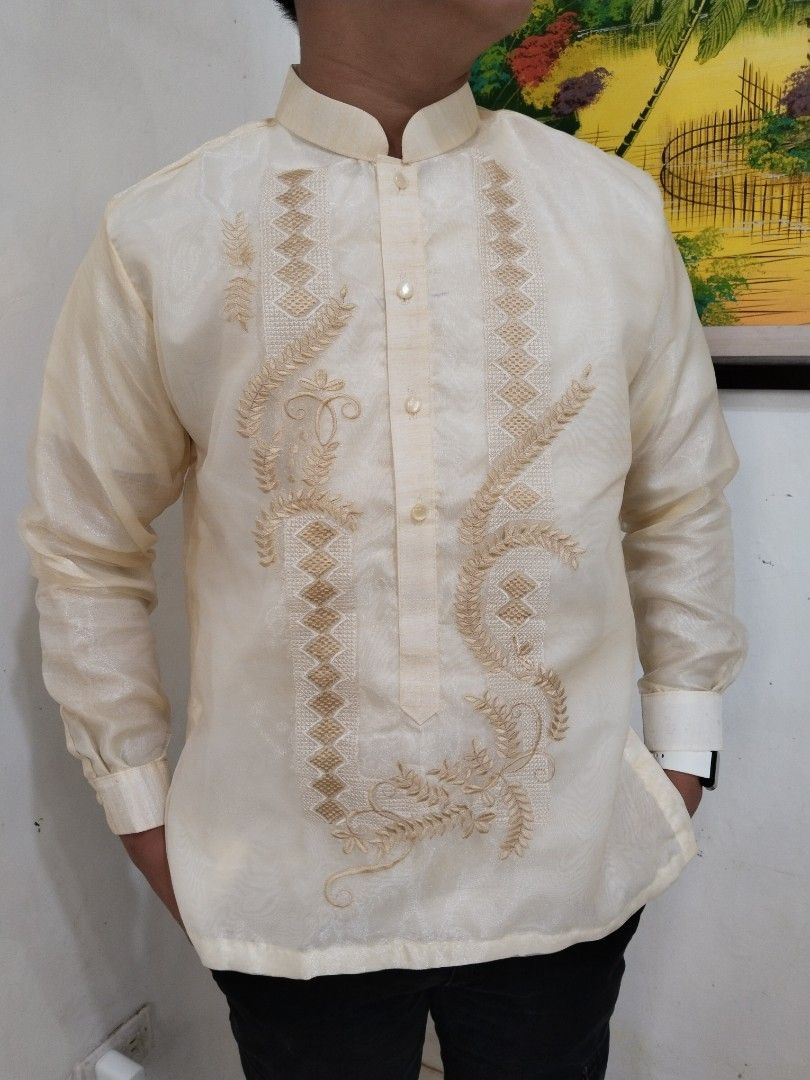 Random Burda Barong Tagalog in Plain and with Piping (Category: Formal Shirts) located in Pandi. Submitted by yalong28 (Listing ID 1331524655, Image 2). Description: Random burda Barong Tagalog in Plain and with Piping.
