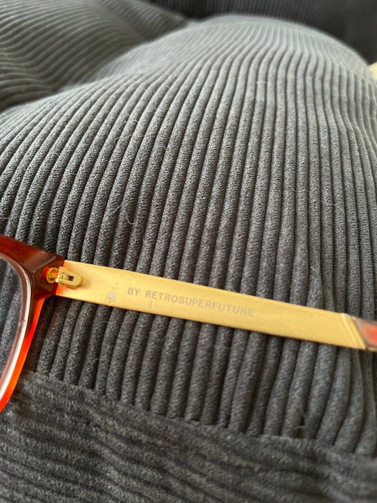 Retrosuperfuture Optical frames (Category: Sunglasses & Eyewear) located in Singapore. Submitted by experimentzero (Listing ID 1331413797, Image 3). Description: CLEARANCE PRICE! Must Go! Cool retro design - tortoiseshell and gold Made in Italy The frame needs to be re-aligned slightly at the specs shop (see last pic).