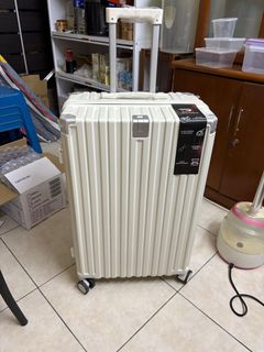 (Category: ) located in . Submitted by chockk (Listing ID 1331417787, Image 1). Description: .