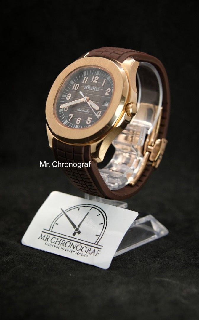 Seiko Mod Aquanat RoseGold (Category: Luxury Watches) located in Manila. Submitted by rafael_lesaguis (Listing ID 1331470941, Image 3). Description: BRANDNEW (Pre-order) Model: Seiko Mod Aquanat RoseGold Movement: Seiko NH35 Automatic TMI version with winding and hacking feature Case and Strap: 40mm 904L Stainless Steel version (better than 316) & 904L Oyster Type strap Dial: Seiko logo, Aquanaut Style Chocolate Glass: Sapphire scratch resistant 