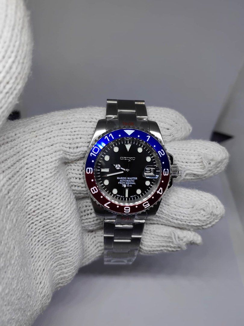 Seikolex Pepsi (Category: Men's Watches) located in Manila. Submitted by moneyunlimited (Listing ID 1331524551, Image 1). Description: Seikolex Pepsi Mod ALL BRAND NEW. - 904L Stainless Submariner Case - NH35A Movement w/ Winding & Hacking Mechanism - 40mm Case Diameter - 20mm Lug Width - Oyster Bracelet - Sapphire Crystal Glass - Date Magnifier - Mercedes Hands - Ceramic Bezel Disclaimer: Not affiliated with the brands shown. Copyright and regis