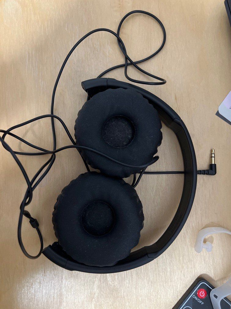 Sony headphones468544824280371201