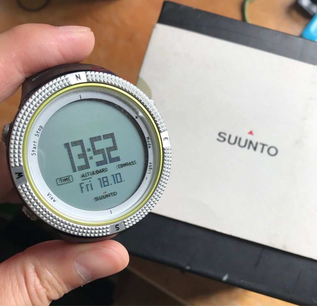 Suunto core light green on sale