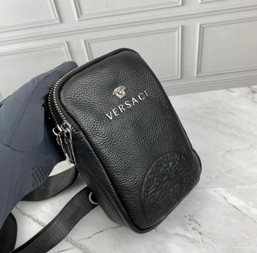 TAS SLINGBAG PRIA VERSACE LEATHER
