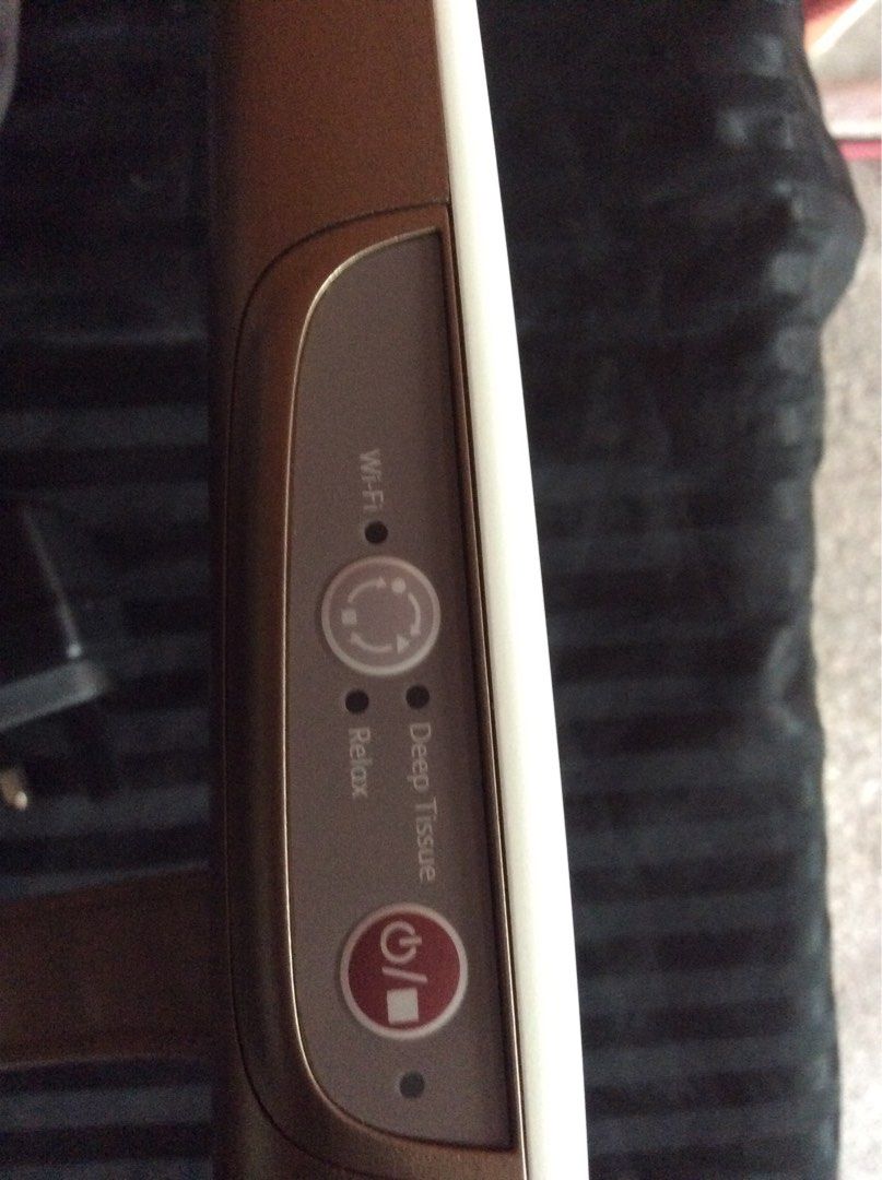 uMoby Smart Neck Massager (OSIM) (Category: Massage Devices) located in Quezon City. Submitted by marky1969 (Listing ID 1331454675, Image 3). Description: For Sale Only... Padala lang... 220Volts RECHARGEABLE! Still good battery life... Can be connected to phone thru bluetooth and wifi. 100% Working.... Kindly check the last 5 pics for more info about this item or google/utube it.. Pick up lang dito sa house along T Sora QC for testing na din or 