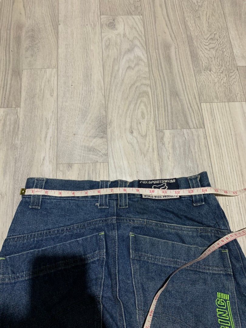 Vintage fox pants (Category: Jeans) located in Guihulngan. Submitted by fbthriftgoodsniace (Listing ID 1331531414, Image 3). Description: .
