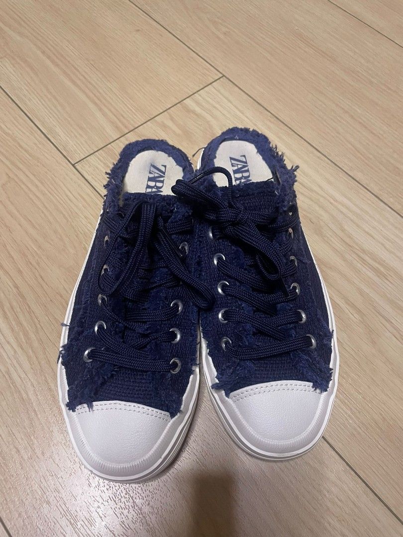 Zara Shoes size38, 女裝, 鞋, 平底鞋 Carousell