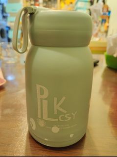 （分類：）位於 。 由 monmonpig0106 提交（商品編號 1331725566，圖片 1）。簡介： 。