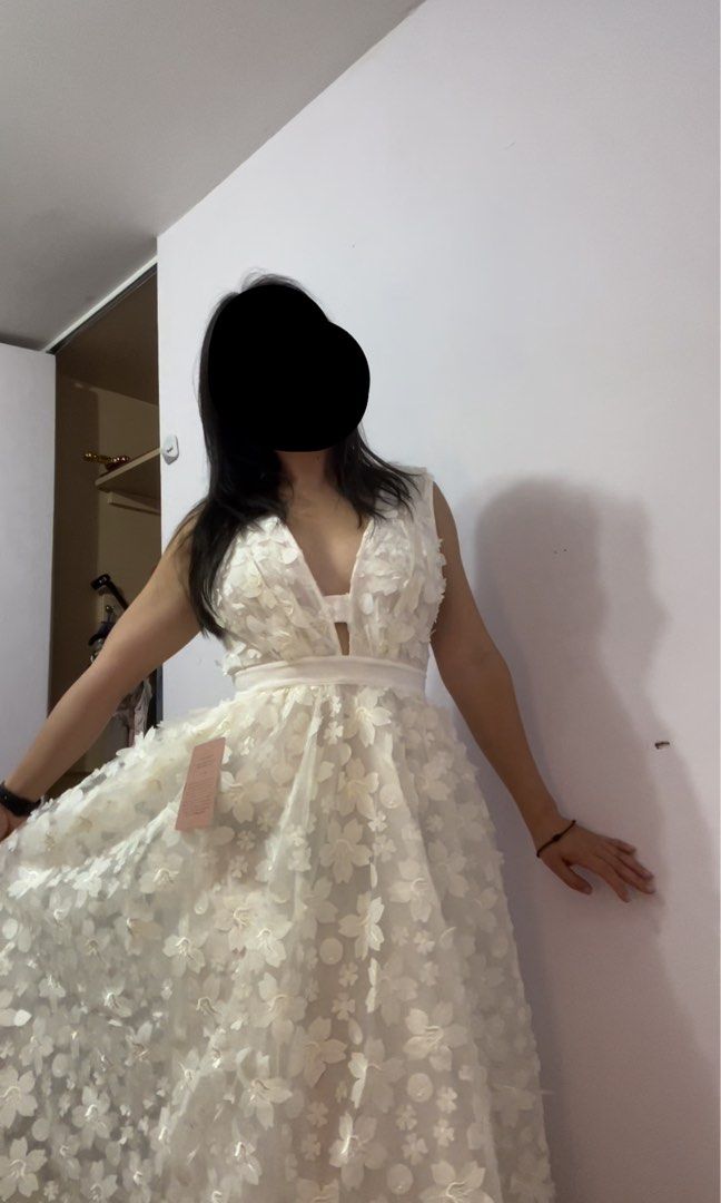 Anthropologie Women's White Dress Size Small- BHLDN Stevie Sleeveless V-Neck Floral Appliqu A-Line Midi Dress, Women's Fashion, Clothes on Carousell Anthropologie Women's White Dress Size Small- BHLDN Stevie Sleeveless V-Neck Floral Appliqu A-Line Midi Dress, Women's Fashion, Clothes on Carousell