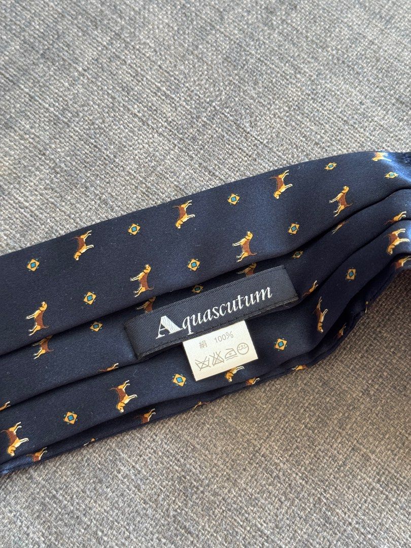 aquascutum bow tie