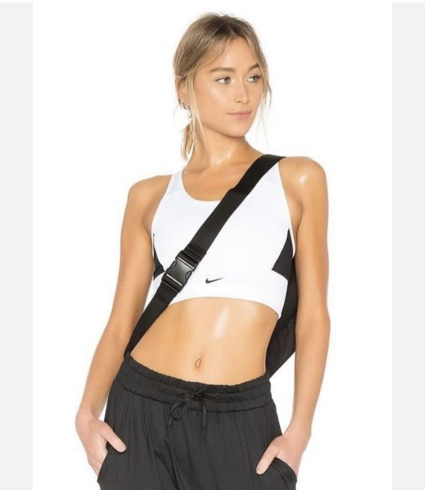 Authentic NIKE Swoosh Pocket Black and White Removable Padded Medium Support Sport Bra Women s Fashion Activewear on Carousell