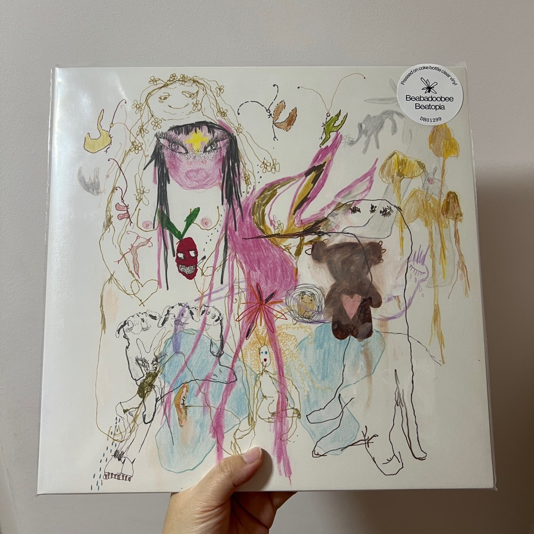 Beabadoobee - Beatopia (Coke Bottle Clear) vinyl, Hobbies