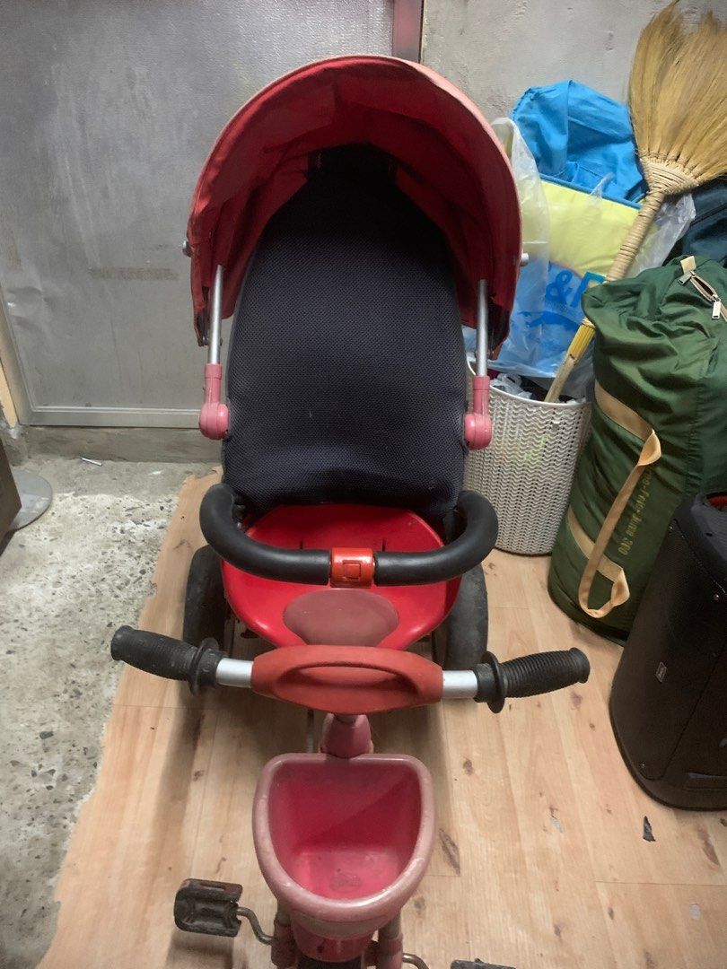 Bike stroller (Category: Strollers) located in Manila. Submitted by akotisay (Listing ID 1331706213, Image 2). Description: FOR SALE BIKE STROLLER GOOD CONDITION WITH SIGNS OF USAGE READY TO USED SURPLUS FROM KOREA, UK CENTRAL SIGNAL VILLAGE TAGUIG CITY PM OR TXT 09957525547.