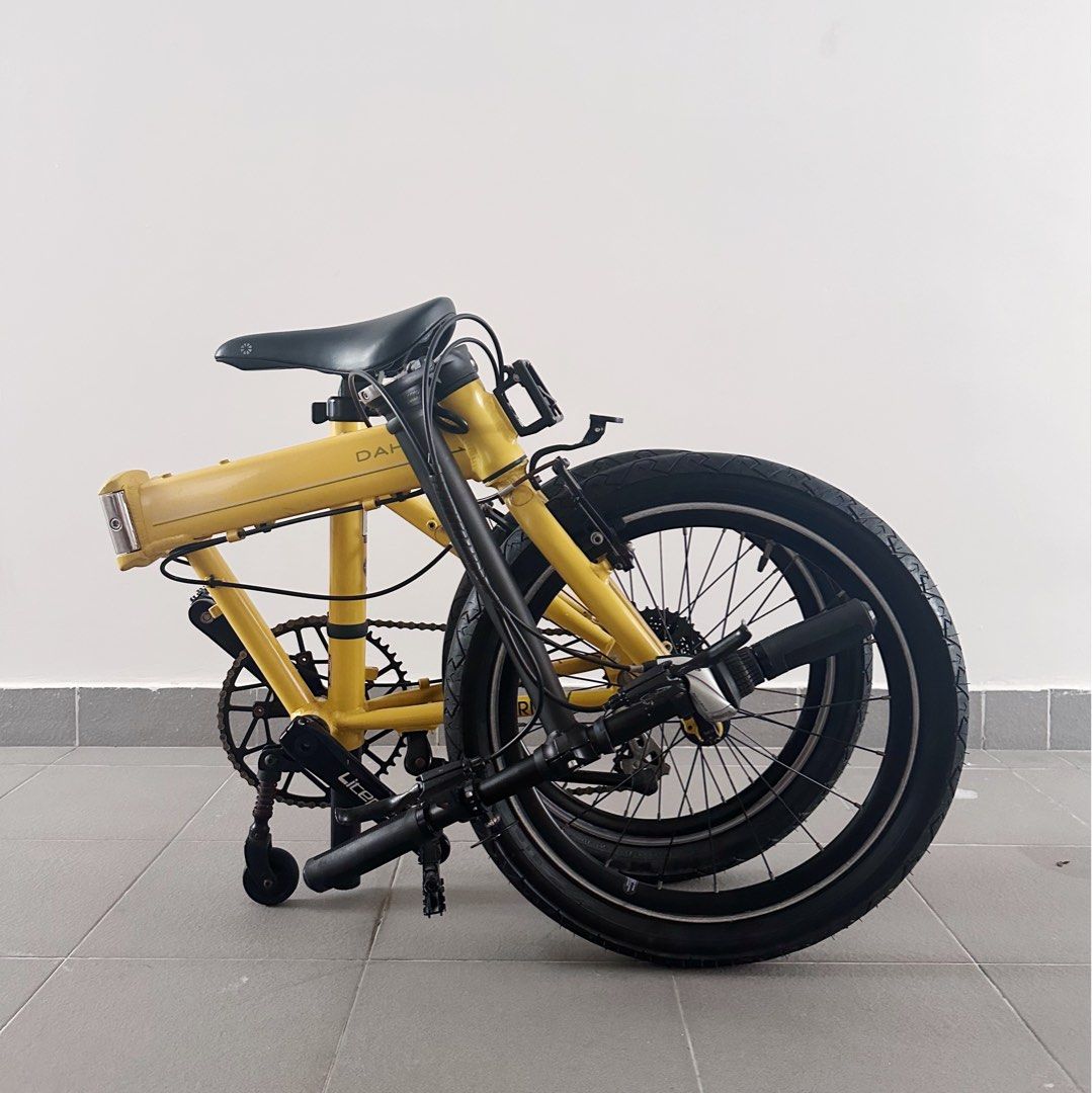 Dahon Horize Foldie Yellow Sports Equipment Bicycles Parts Bicycles on Carousell