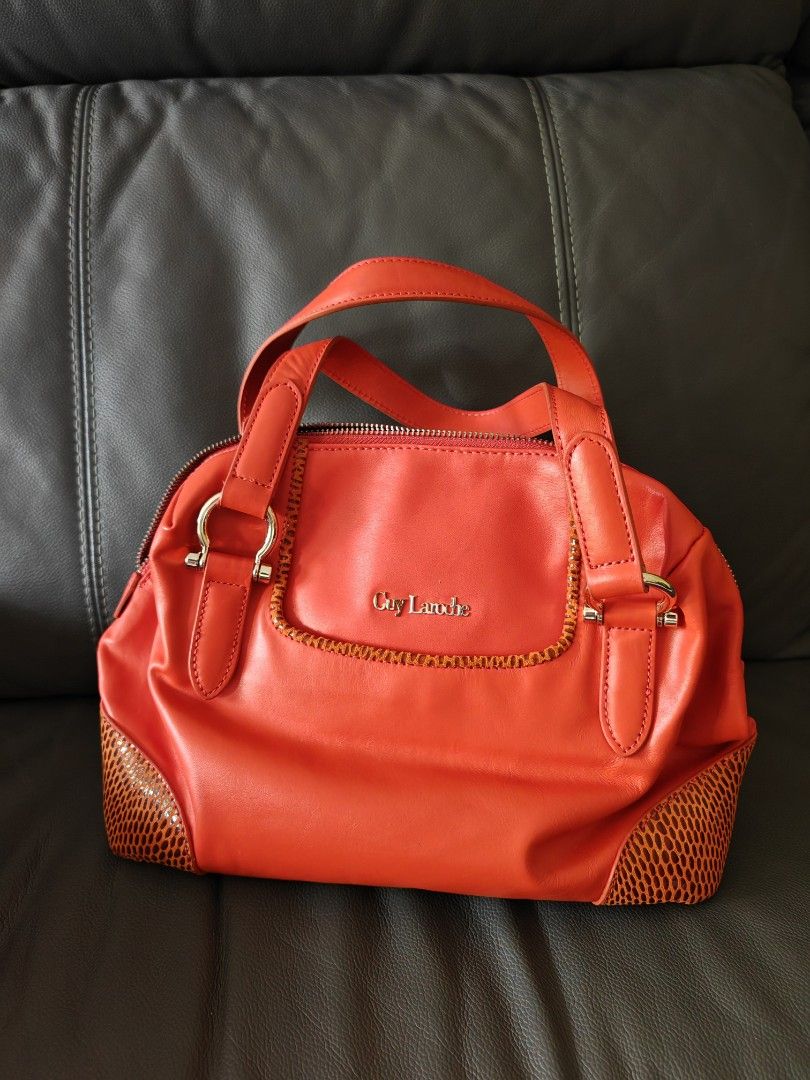 Guy laroche shoulder bag