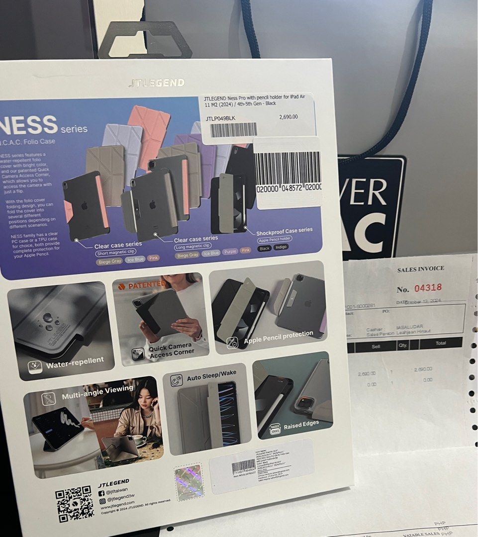 Ipad air 11” case (Category: Laptop Bags & Sleeves) located in Cagayan de Oro. Submitted by grabmystufff (Listing ID 1331567188, Image 2). Description: Brand new case for ipad air 11” Complete with receipt Extra case Fixed .