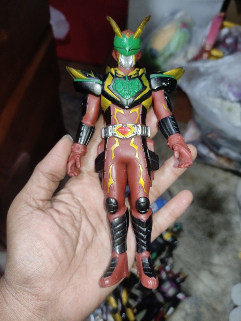 Kamen Rider Blade Rider Hero Series Kamen Rider Wild Charis Used Soft Vinyl Figure Bandai (Category: Figurines & Statues) located in Paranaque City. Submitted by furugiyafinds (Listing ID 1331726506, Image 1). Description: 🏷️as is from Japan merchandise 🏷️Size: Length Approximately 17cm 🏷️Please see photos for reference 🏷️Manage your expectation 📌 Color may vary due to lightning and photography..