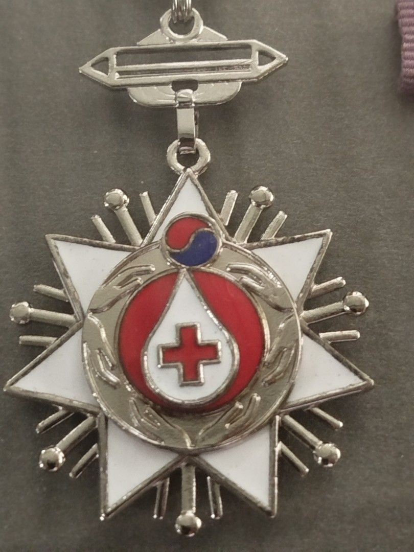 Korean silver medal for 30 times of blood donation per donor, Hobbies