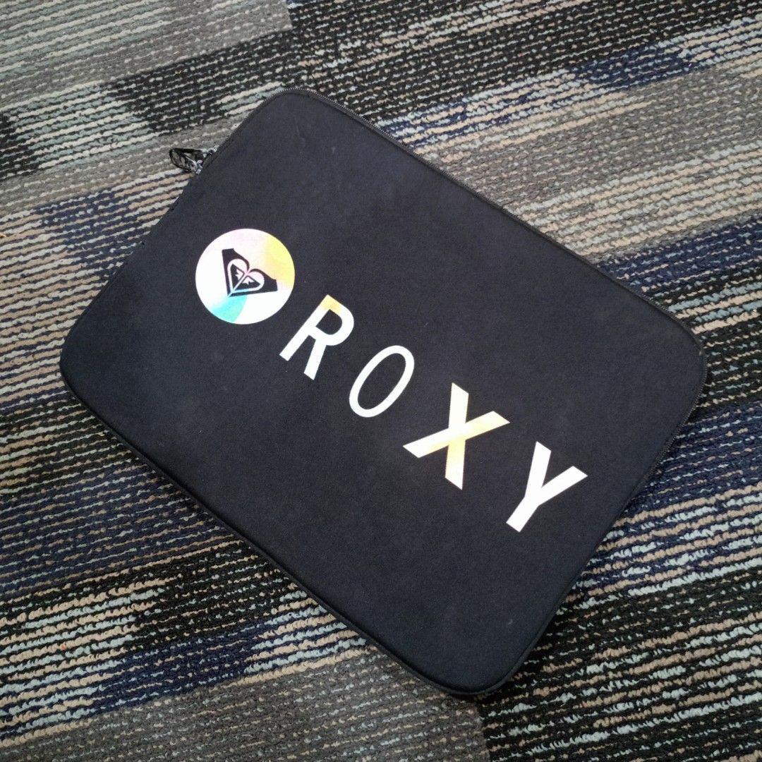 Roxy laptop case outlet