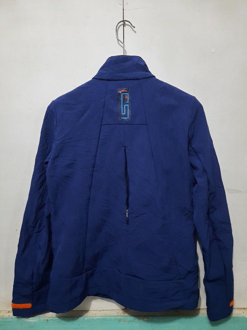 LE COQ SPORTIF NAVY MODULATE MADE IN CHINA Olah Raga Baju Olahraga di Carousell