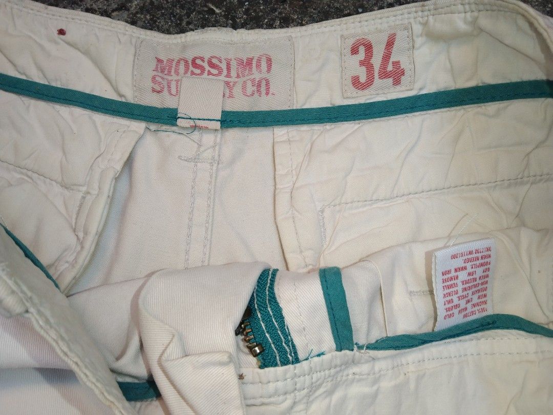 Men's Short mossimo tag (Category: Shorts) located in Manila. Submitted by applellame37298 (Listing ID 1331728191, Image 1). Description: For sale 🏷️ Vintage mossimo short width:38 length:21 leg opening:13.