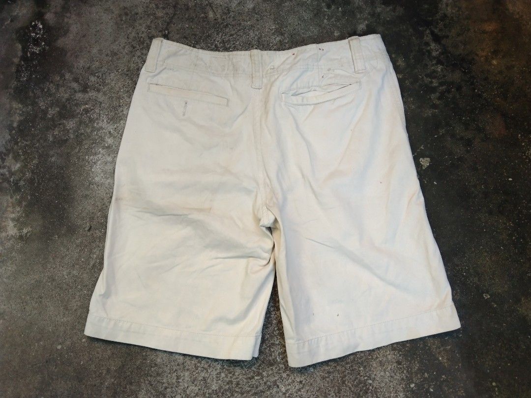 Men's Short mossimo tag (Category: Shorts) located in Manila. Submitted by applellame37298 (Listing ID 1331728191, Image 2). Description: For sale 🏷️ Vintage mossimo short width:38 length:21 leg opening:13.