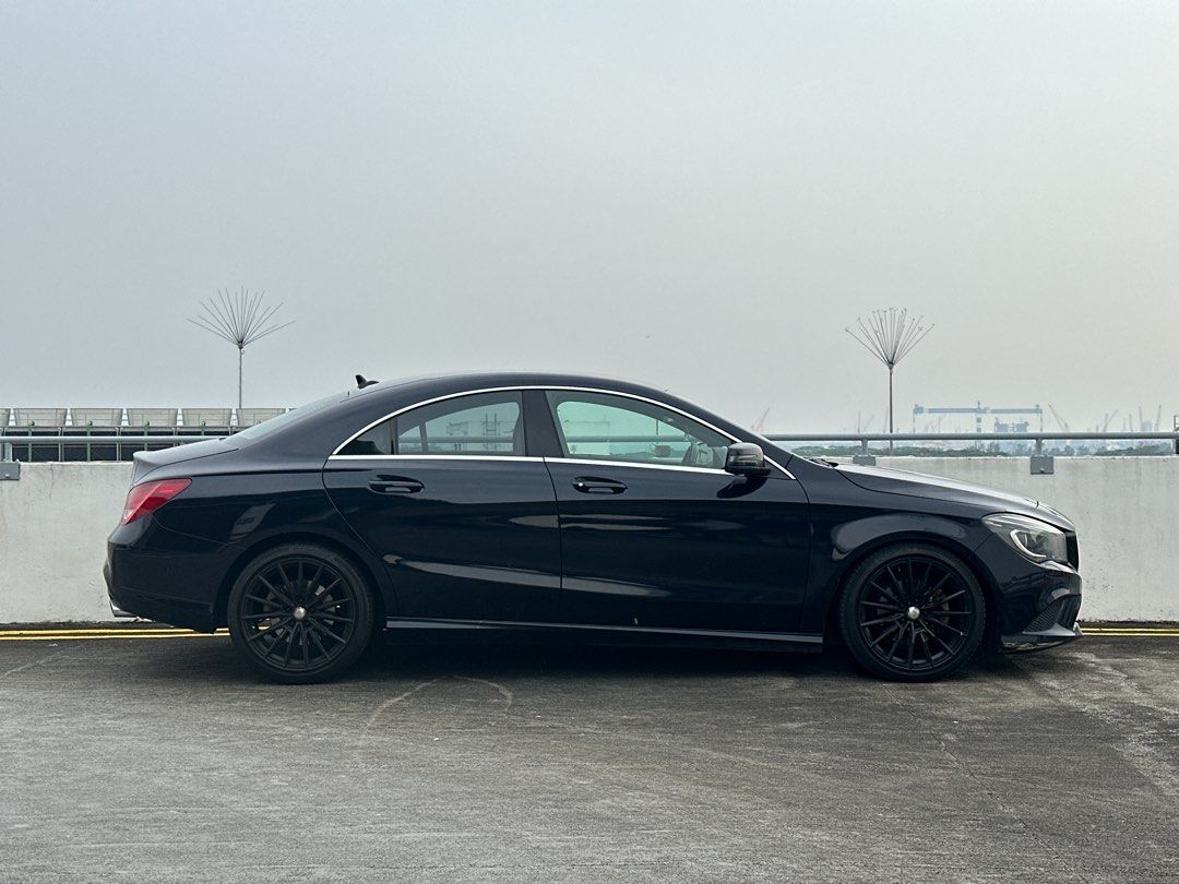 Mercedes-Benz CLA-Class CLA180 (A)62863058530819112