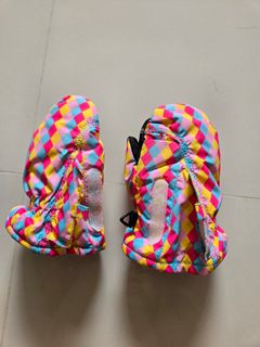 (Category: ) located in . Submitted by oleipo (Listing ID 1331626542, Image 1). Description: .