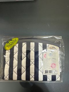 （分類：）位於 。 由 poppymoppy 提交（商品編號 1331713350，圖片 1）。簡介： 。