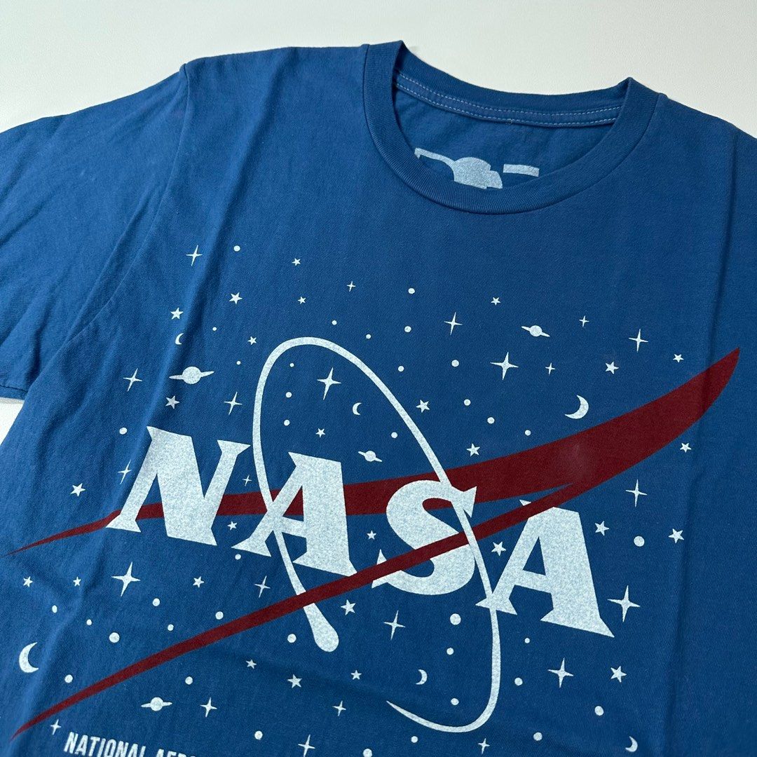 Nasa tee shirt urban outfitters store