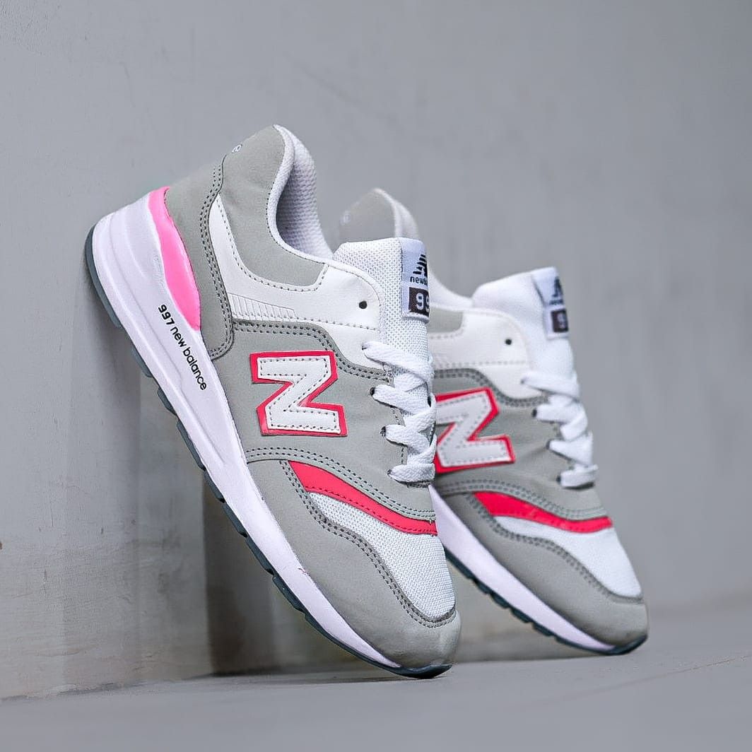 New balance 997 grey pink top