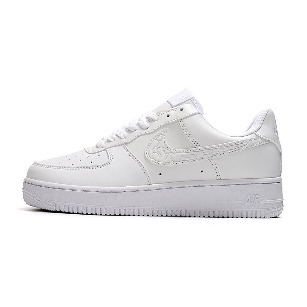 Half white half black af1 top