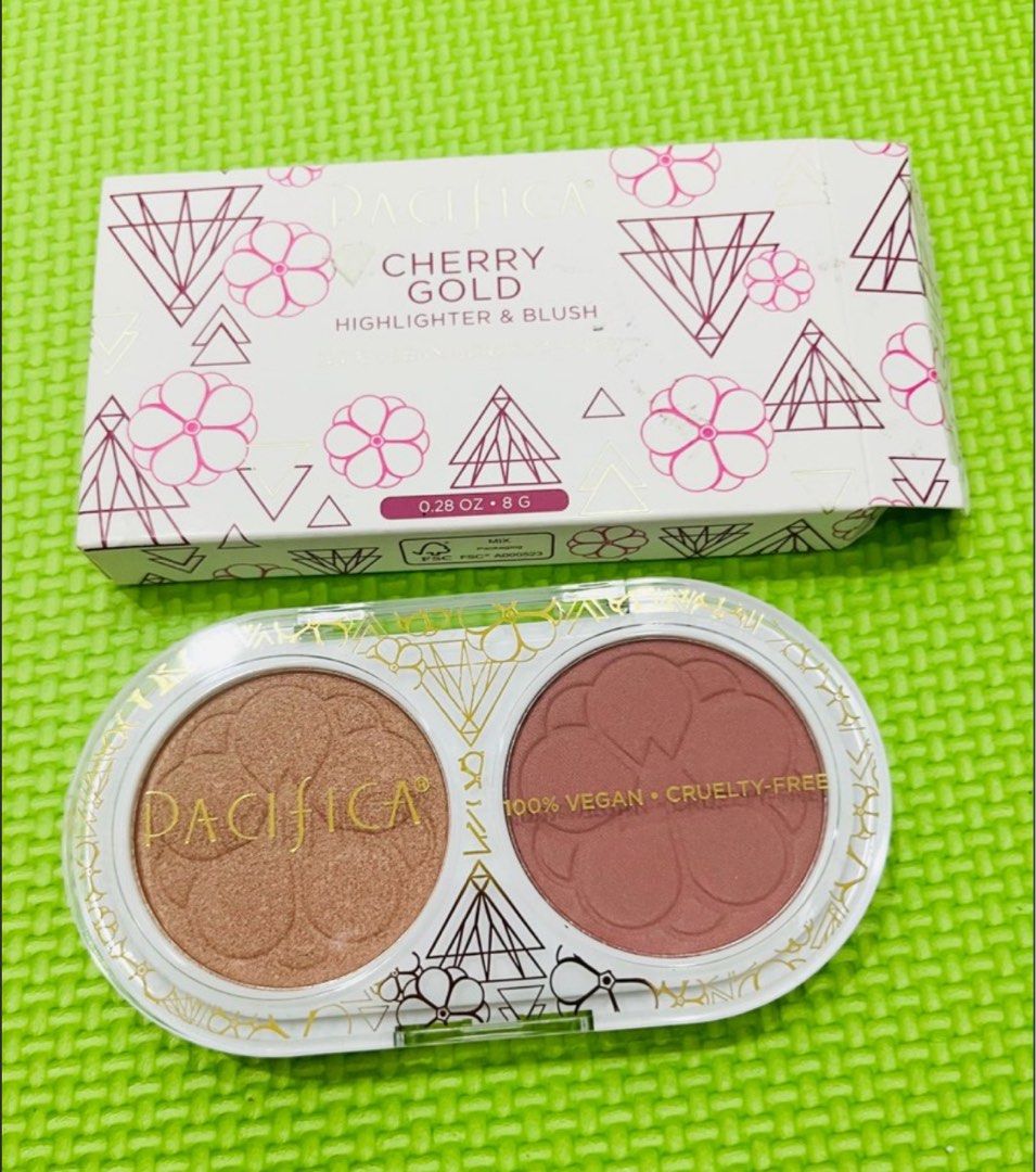 ‼️Pacifica Cherry Gold Highlighter & Blush 8grams (Category: Makeup) located in San Juan City. Submitted by cashfrancefashioncosmetics_ph (Listing ID 1331620287, Image 2). Description: ‼️Pacifica Cherry Gold Highlighter & Blush 8grams 📌550 Only Shade ROSE GOLD& CHERRY SPIRITS .