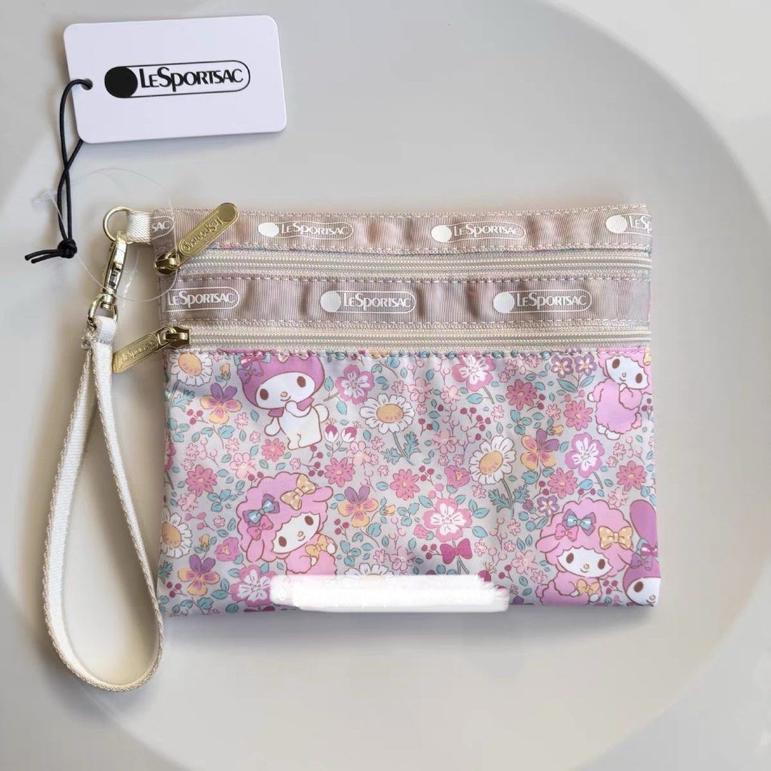 【LeSportsac】サンリオ ★MY MELODY KUROMI WRISTLET POUCH SET Lesportsac x Hello Kitty My Melody & Sweet Piano Pink Nylon