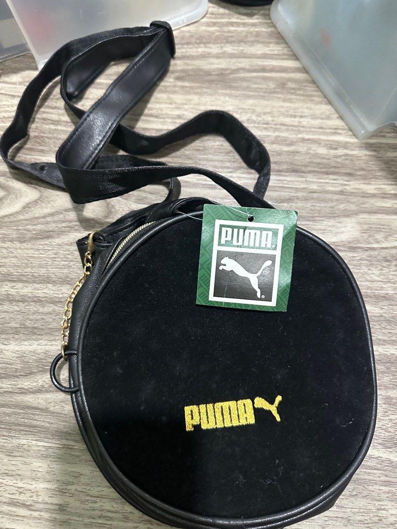 Puma round sling bag 2025