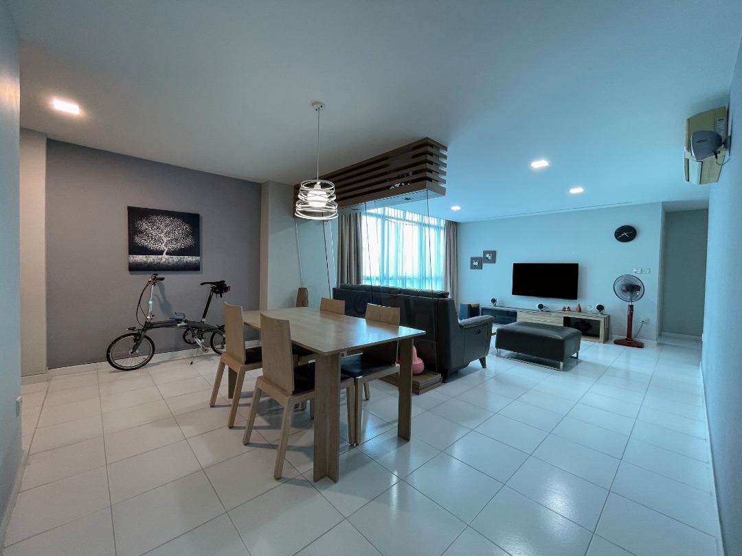 (Category: ) located in . Submitted by cpkhaw (Listing ID 1331704280, Image 1). Description: .