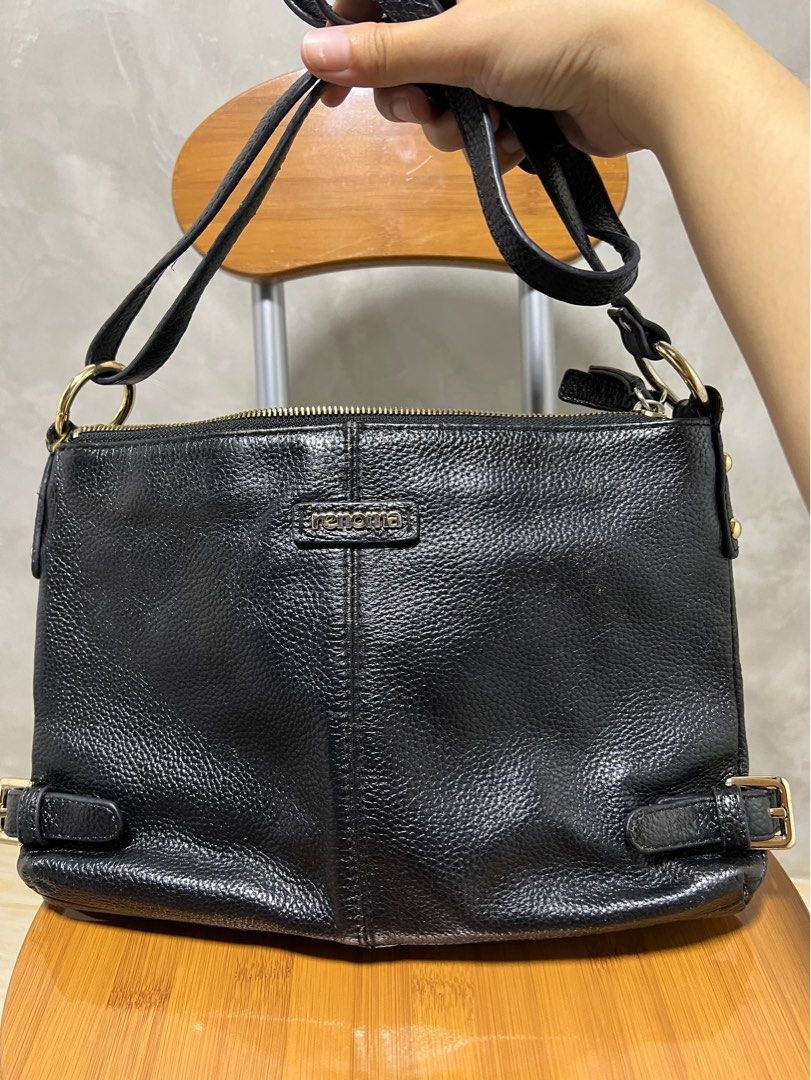 Renoma Crossbody/Sling Bag (Category: Luxury Bags & Wallets) located in Quezon City. Submitted by swiftiesince08 (Listing ID 1331728915, Image 1). Description: .