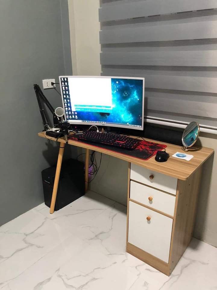 SCANDINAVIAN COMPUTER TABLE WITH DRAWER (Category: Tables & Sets) located in Manila. Submitted by redonlineshop (Listing ID 1331627804, Image 2). Description: SCANDINAVIAN COMPUTER TABLE WITH DRAWER ₱1600 ✔️multifunctional practical furniture ✔️medium fiber density board material ✔️highquality wooden made ✔️120x50x73cm ON HAND BRAND NEW Mode of Payment: Gcash,COD Same day delivery + Delivery Fee.