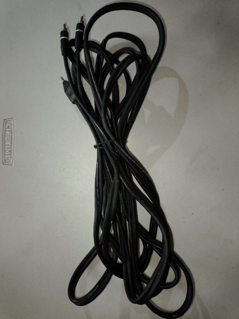Speaker Monster Cable (Category: Soundbars, Speakers & Amplifiers) located in Manila. Submitted by chard214 (Listing ID 1331581112, Image 1). Description: Speaker Monster Cable Slightly Used Decluttering 20ft / 6 meters location -San Andres Malate Manila Pwede po pickup /shipping/lalamove may ibang item po baka bet nyo para isang sf nlng TY.