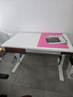 (Category: ) located in . Submitted by sofeline (Listing ID 1331601517, Image 1). Description: .