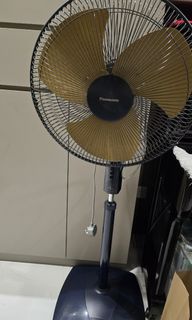 (Category: ) located in . Submitted by wd888 (Listing ID 1331713185, Image 1). Description: .
