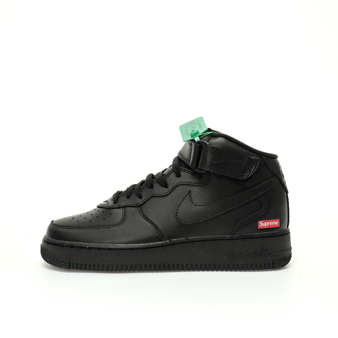 Supreme x Nike Air Force 1'07 Mid