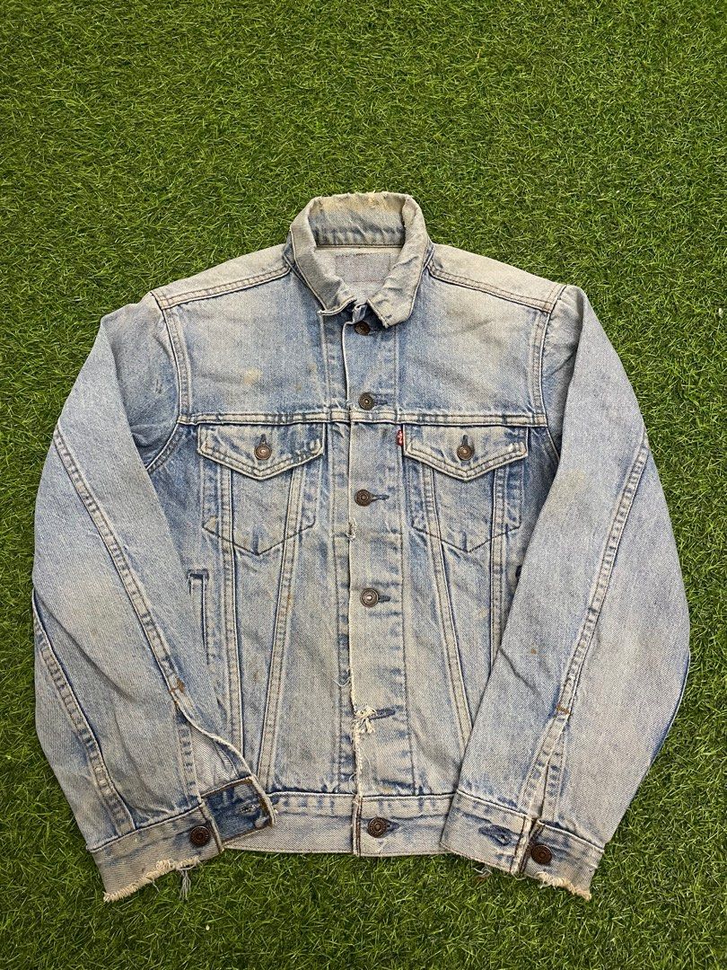 Vintage Levis Trucker type III Button 252